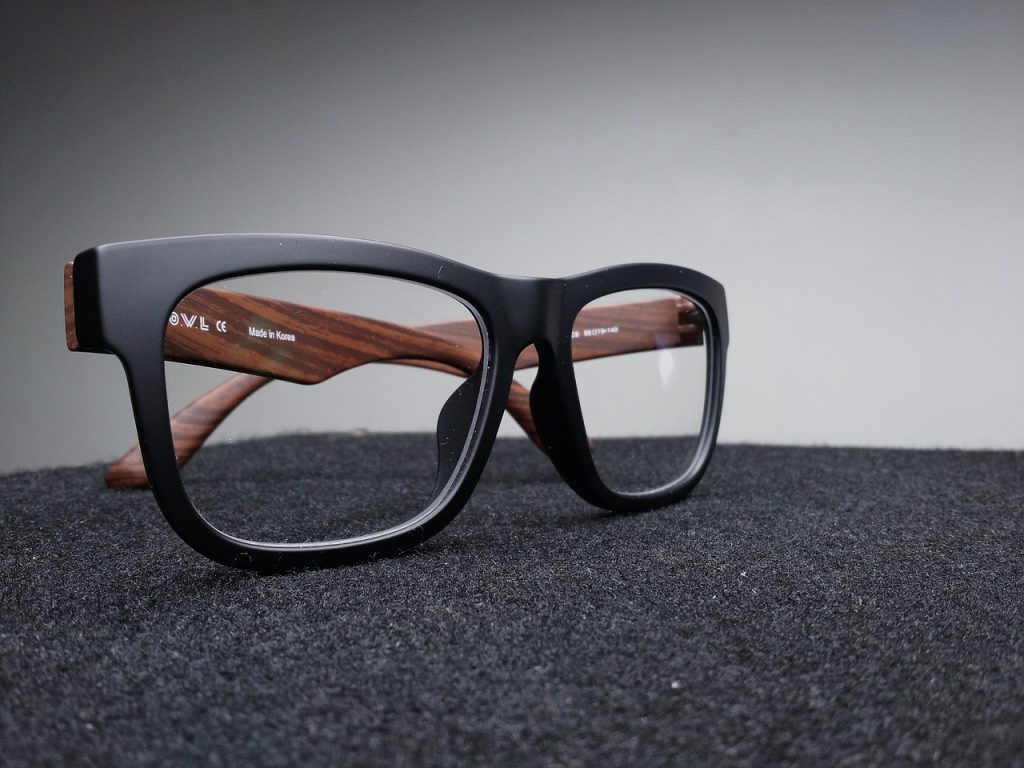 fashion, glasses, eyewear-1283615.jpg